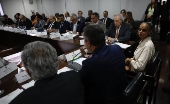 Autoridades fazem reunio sobre as queimadas no Brasil