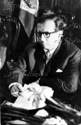 1964O economista Roberto Campos. (Sem