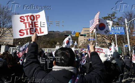 Supporters of impeached President Yoon protest against his arrest