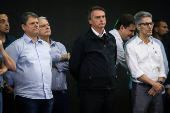 Bolsonaro e Tarcsio durante encontro com lideranas polticas