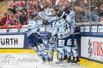 Spengler Cup 2024 - Team Canada vs Straubing Tigers