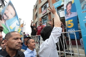 Ricardo Nunes faz caminhada no bairro Jabaquara