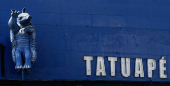  Escultura de tatu na fachada da escola de samba Acadmicos do Tatuap