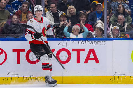 NHL: Ottawa Senators at Vancouver Canucks