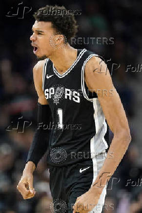 NBA: Washington Wizards at San Antonio Spurs