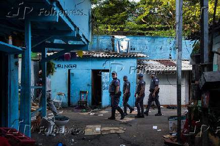 Prefeitura faz reintegrao de posse de favela em bairro rico de SP
