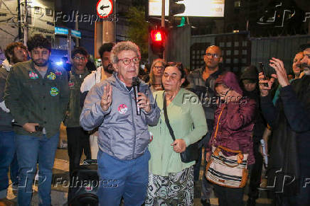 Manifestantes fazem protesto contra a obra do tnel da Sena Madureira em SP