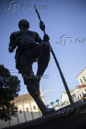 Lavagem da esttua de Zumbi de Palmares