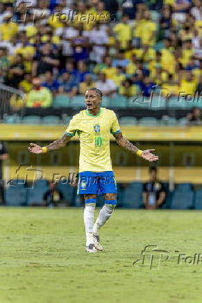 Partida entre brasil e uruguai pela eliminatrias para a copa 2026.