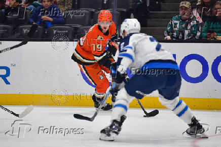 NHL: Winnipeg Jets at Anaheim Ducks