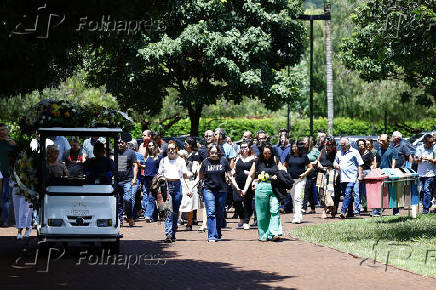 VELORIO DE PAULO SEGHETTO - PILOTO DO AVIAO QUE EXPLODIU APOS TENTATIVA DE POUSO EM UBATUBA 09/01/2025