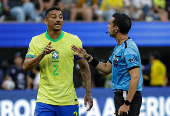 Partida entre Brasil e Costa Rica pela Copa America