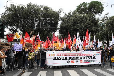 Nationwide general strike in Italy against the government's budget plan