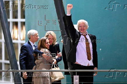 Julian Assange arrives in Australia as a free man