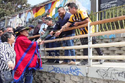 Afines a Luis Arce dicen que defendern la democracia ante 