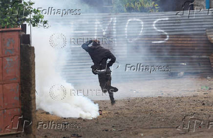 Mozambique opposition party leads national shutdown against election outcome