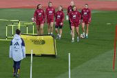 Entrenamiento de la seleccin femenina de ftbol en Las Rozas