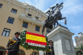 Ayuso participa en homenaje a Francisco Pizarro en Lima