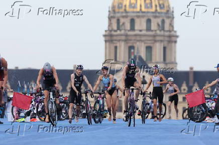 Prova feminina de triatlo nos Jogos de Paris