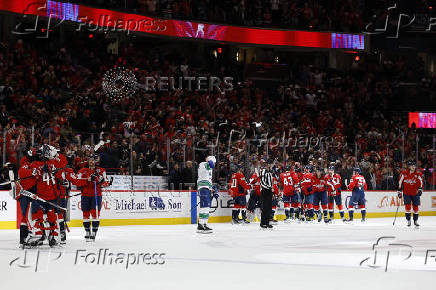 NHL: Vancouver Canucks at Washington Capitals