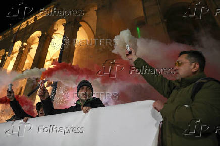 Georgian opposition supporters protest against government's EU application delay