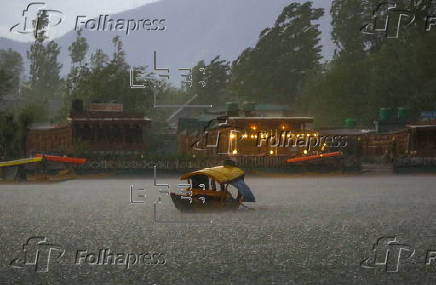 Indian Kashmir forecasts rainy weather