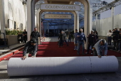 82nd Golden Globe Awards - Preparations