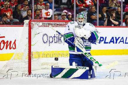 NHL: Preseason-Vancouver Canucks at Calgary Flames