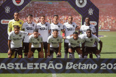 Time do Botafogo durante a partida entre Flamengo e Botafogo