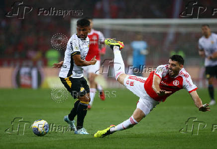 Brasileiro Championship - Internacional v Criciuma