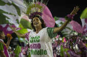 Desfile da escola de samba Estao Primeira de Mangueira