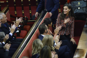 La reina doa Letizia preside el acto de entrega de la XIV edicin de los Premios Luis Carandell de periodismo parlamentario.