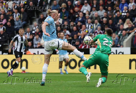 Premier League - Newcastle United v Manchester City