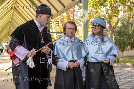 Raphael, investido doctor honoris causa en Jan