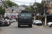 Operao torniquete na favela vila cruzeiro no complexo da penha no rio de janeiro