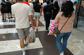 Compras de Natal em Shopping Center de SP