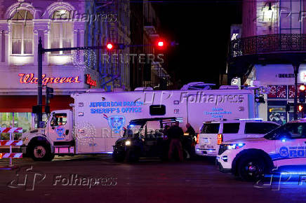 Driver crashes into crowd celebrating New Year's Day in New Orleans