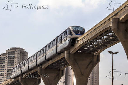 Trem do monotrilho da Linha 15-Prata do Metr de So Paulo