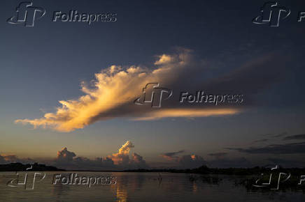 Paisagem no Rio Negro, na Amaznia