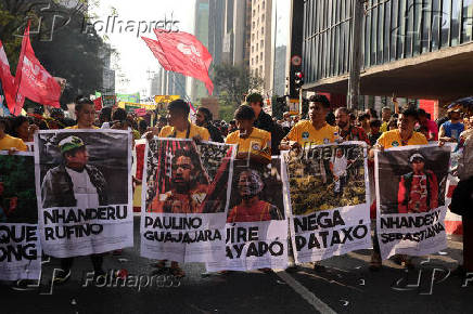 Ato contra as queimadas na Av Paulista em SP