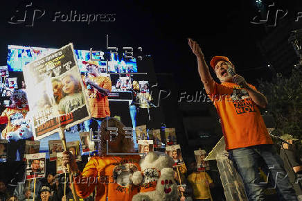 MANIFESTACIN FAMILIARES REHENES ISRAELIES EN TEL AVIV