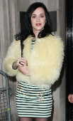 Katy Perry saindo da BBC Radio 2, em Londres