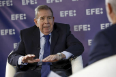 Entrevista de EFE a Edmundo Gonzlez Urrutia en Madrid