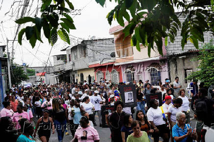 Families of four boys found dead hold vigil, in Guayaquil