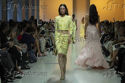 Georges Hobeika - Runway - Paris Fashion Week Womenswear S/S 2025