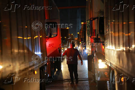 Trucks queue to cross into the United States at Zaragoza-Ysleta border crossing