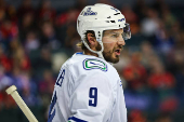 NHL: Vancouver Canucks at Calgary Flames