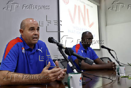Presentacin del equipo cubano de voleibol que participara en la Liga de las Naciones
