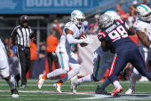 NFL: Miami Dolphins at New England Patriots