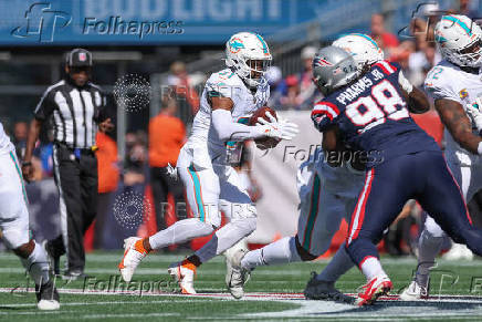 NFL: Miami Dolphins at New England Patriots